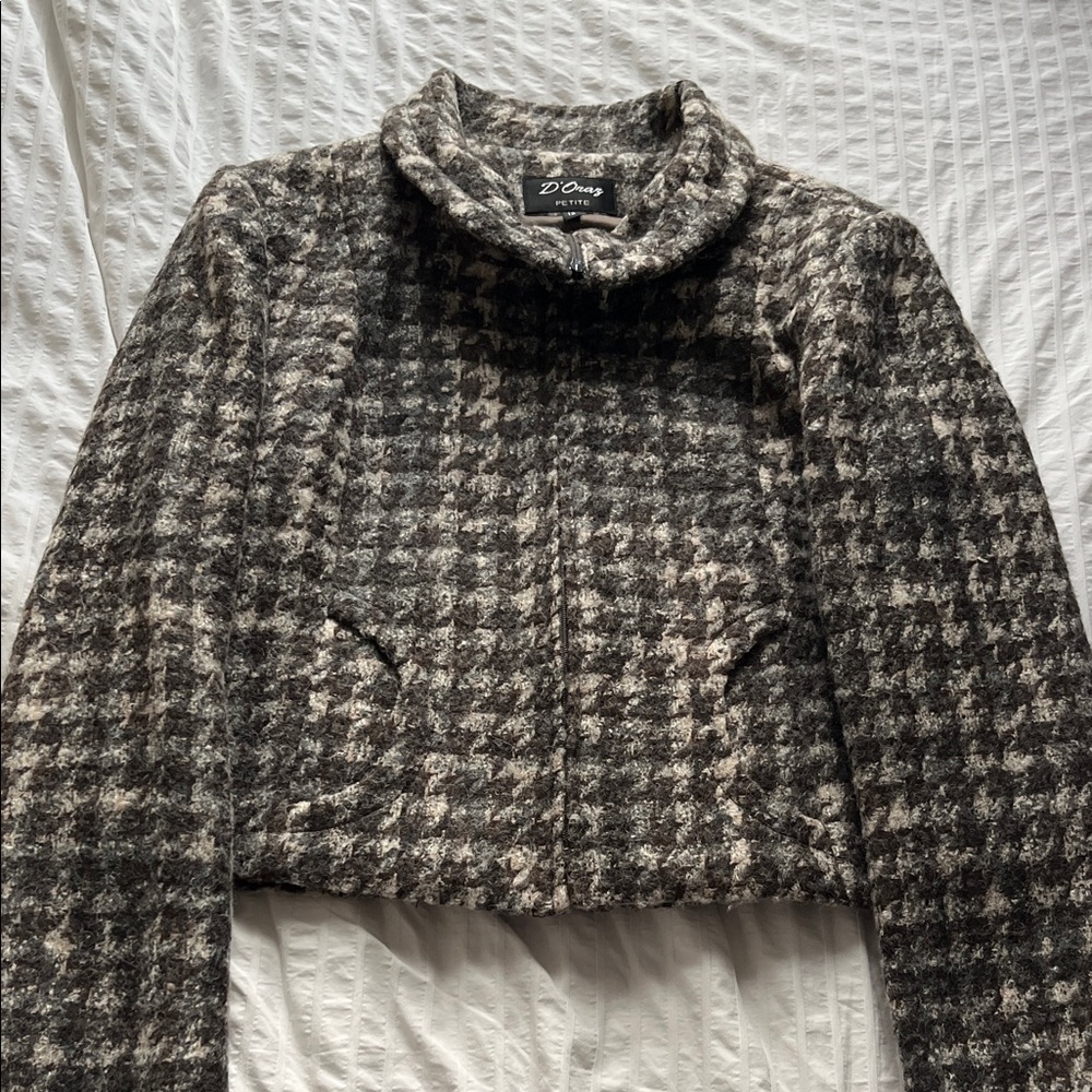 Women's Black and Gray Blazer